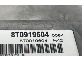 Zpětné zrcátko  Audi Q7 4L 2010  8T0919604  