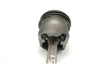  Поршень с шатуном    Nissan X-Trail T30  