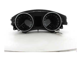 Панель приборов 3T1920841HKD0, T0-5449Z Skoda Superb B5 (3U)