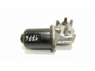 Двигатель стеклоочистителей