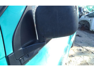 Зеркало электрическое        Nissan Vanette   -  года   