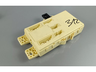 Блок предохранителей 8219036330 SsangYong Rexton