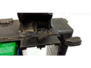 Блок предохранителей  8826332070, 1567001400   Toyota Prius (XW20)    