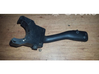 Ручка стеклоочистителей    Volkswagen PASSAT B5