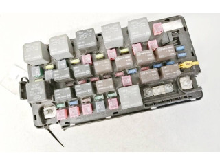 Блок предохранителей 8441009200, 84410-09200 SsangYong Kyron