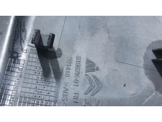 Пластиковая отделка зеркала