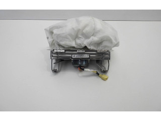 Замок багажника Suzuki Swace