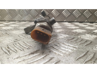 Топливная рампа 03L130089P Skoda Yeti (5L) 2.0