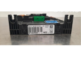   Pojistková skříňka 9819849680   Peugeot 208 2020