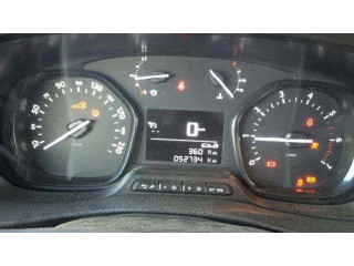 Přístrojová deska Peugeot Traveller 2017 9822514880
