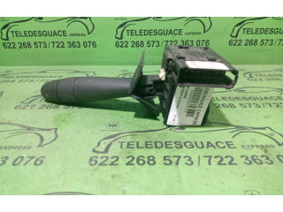 Переключатель дворников 8200792575 Dacia Logan I