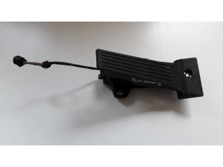 Педаль акселератора