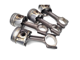  Поршень с шатуном M9R780 M9R780  Renault Trafic II (X83)  