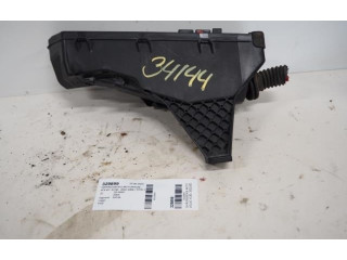 Блок предохранителей 8690889 Volvo XC90