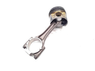 Поршень с шатуном CLHA CLHA Skoda Octavia Mk3 (5E)