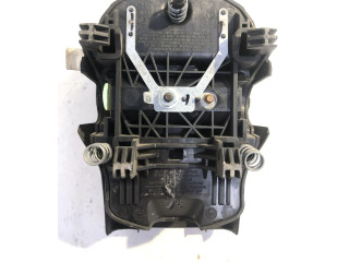 Подушка безопасности водителя Nissan Pathfinder R51