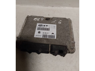 Блок управления двигателя 032906014F, 4FPKH68 Skoda Octavia Mk1 (1U)