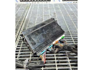 Блок управления 88281SC330, X1T22574M   Subaru Forester SH