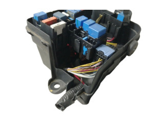 Модуль управления BSM 243809584R, MOU7103 Dacia Sandero