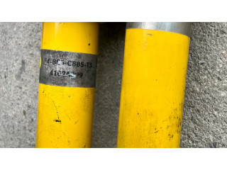 Задний амортизатор с пружиной      