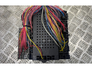 Блок предохранителей 9162316 Volvo V70