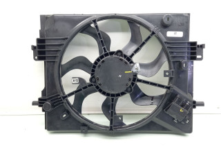 Электрический вентилятор радиаторов 214813070R, T2123600443   Dacia Sandero III   