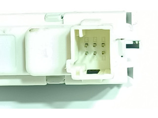 Дисплей       Alfa Romeo Giulietta