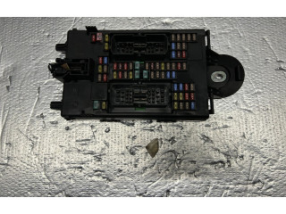 Блок предохранителей  31682732   Volvo XC90    