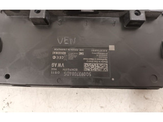 Блок комфорта 5Q0937084DS Skoda Karoq