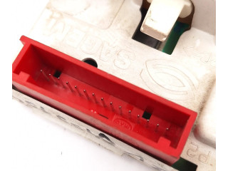 Дисплей    P8200028364A, 216562178A   Renault Clio II