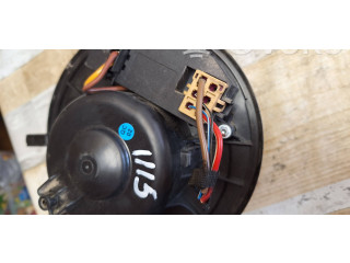 Вентилятор печки    2002221, 34003   Skoda Superb B6 (3T)