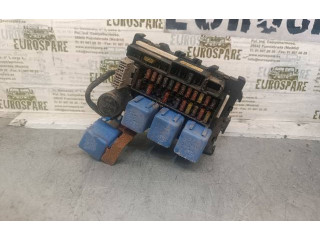 Pojistková skříňka 243802S700 Nissan Navara D22 2001