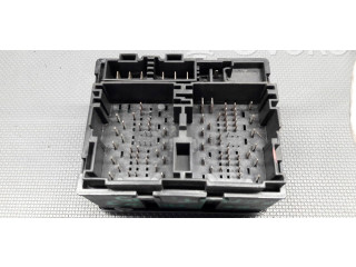 Блок предохранителей 68068355AE   Fiat Freemont    