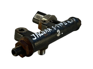 Топливная рампа 4R8Q9C066AE, 5WS40128 Jaguar S-Type 2.7