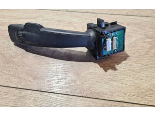 Ручка стеклоочистителей 31264354   Volvo V70