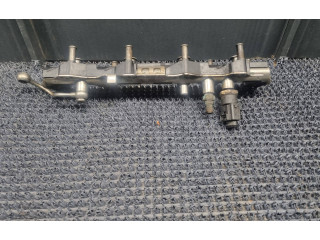 Топливная рампа 06D133317F Audi A3 S3 8P