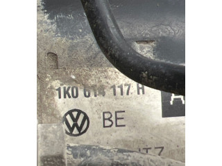 Блок АБС 1K0907379P, 00009496E5 Volkswagen Caddy 2004 - 2010 года