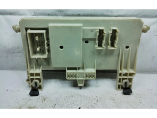 Pojistková skříňka Řídící jednotka BSM 519050058 Mazda 3 I 2008