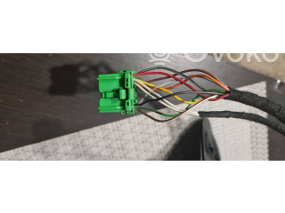 Зеркало электрическое правое Volvo V70 2000-2004 года