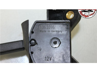 Ручка стеклоочистителей 1363016   Volvo 940