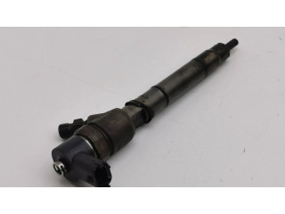 Vstřikovač 338002A800, 0445110411 Hyundai i40 pro naftový motor 1.7