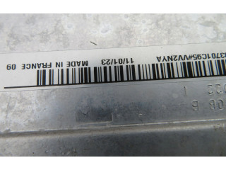 Интеркулер P32249909 Volvo XC40