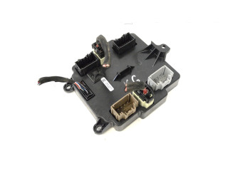 Turbodmychadlo Блок управления дверью 106205610B Tesla Model X L2S