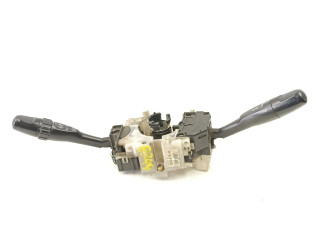 Pojistková skříňka Ручка стеклоочистителей MB510499, 051500-1220 Mitsubishi Pajero 1989