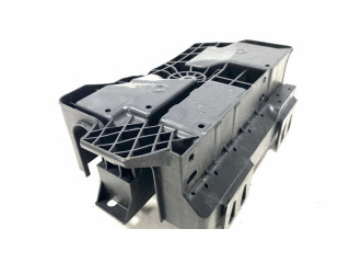 Крышка блока предохранителей 25977158, C11000113   Chevrolet Volt I    