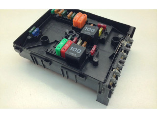 Блок предохранителей 1K0937125A Volkswagen Golf Plus