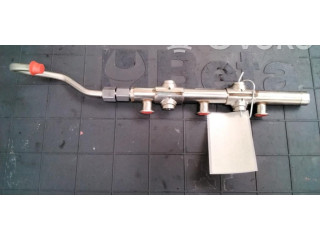 Топливная рампа 04C133320F   Skoda Octavia Mk3 (5E)  