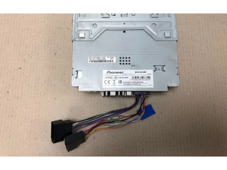 Pojistková skříňka Радио/ проигрыватель  / навигация 4988028403354, 4988028403354   Volkswagen Polo III 6N 6N2 6NF 1997