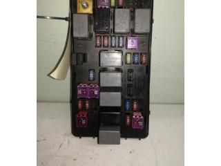 Блок предохранителей 96838233   Chevrolet Chevy Van      