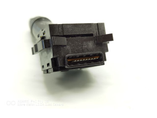 Ручка стеклоочистителей E532016 Mitsubishi Outlander